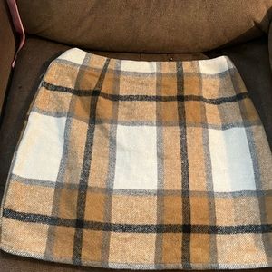 Size medium plaid skirt from SHEIN. Soft material